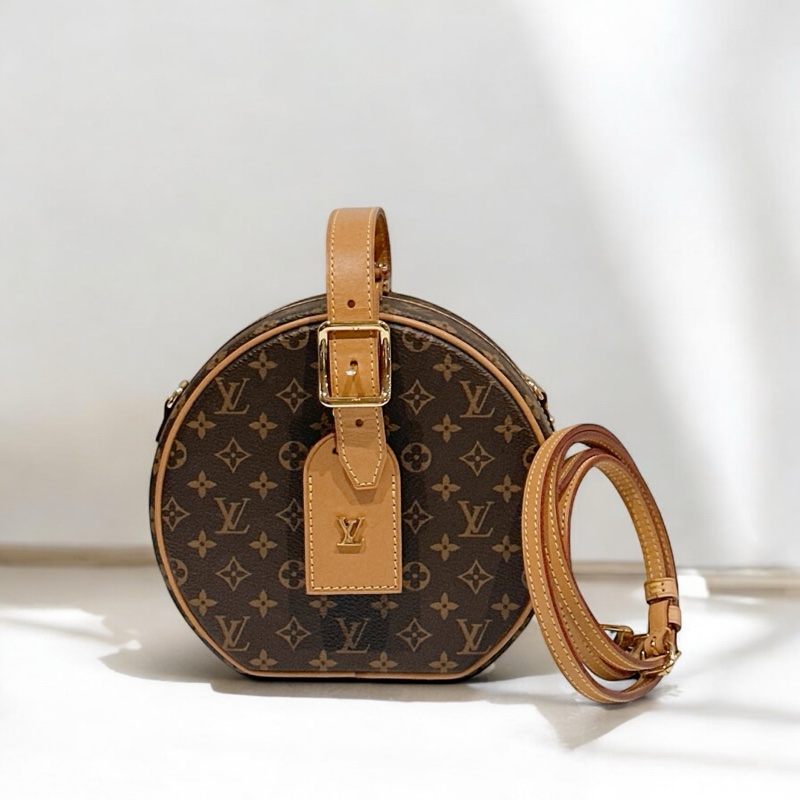 莉亞精品♡ LV 老花圓餅包 二手美包-0