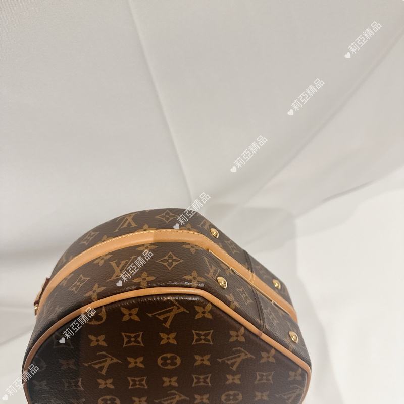莉亞精品♡ LV 老花圓餅包 二手美包-6