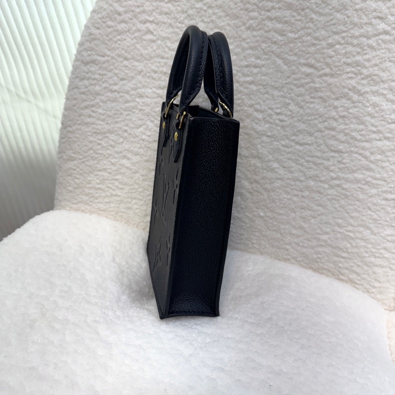 LV黑色牛皮壓紋MINI琴譜包M81417-4