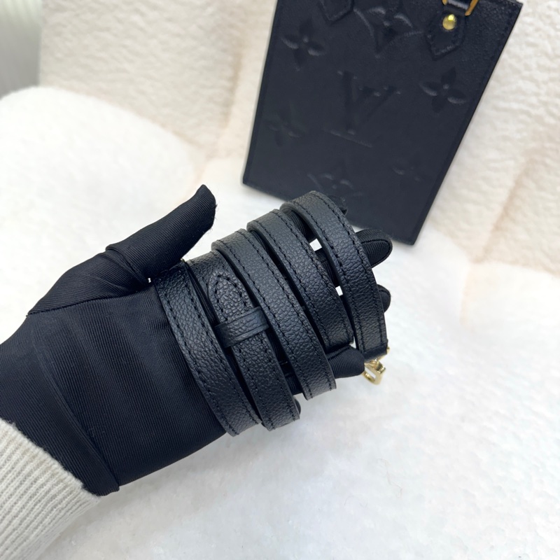 LV黑色牛皮壓紋MINI琴譜包M81417-13