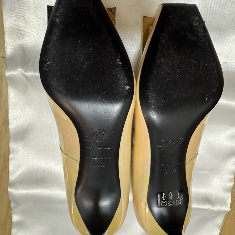 Roger vivier heels size 34.5-11