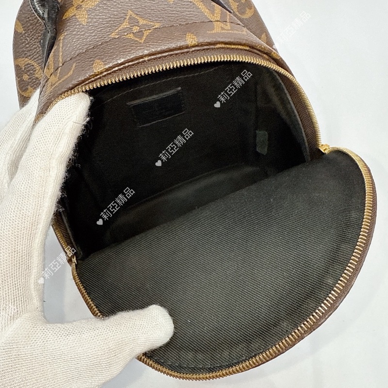 莉亞精品♡LV m44873 小書包 二手-14