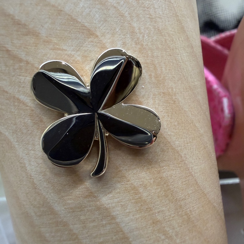 CHANEL 24c粉色LOGO木屐涼鞋 🩷40/防塵袋/全新🩷有瑕-9