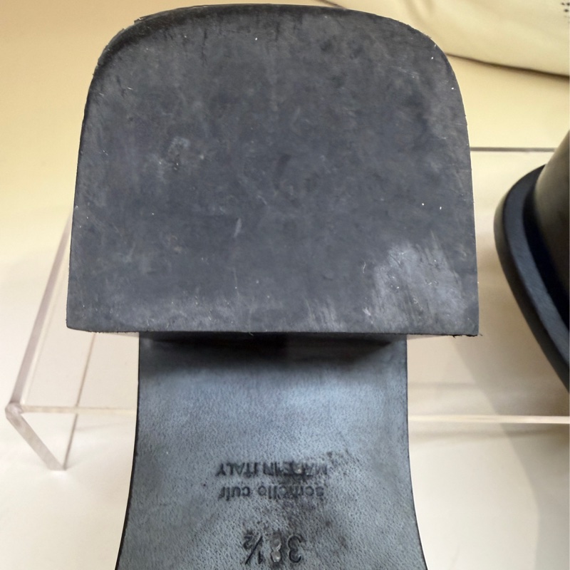 Hermes 黑色GLENAN鞋扣涼拖 🩶38.5/防塵袋🩶-12