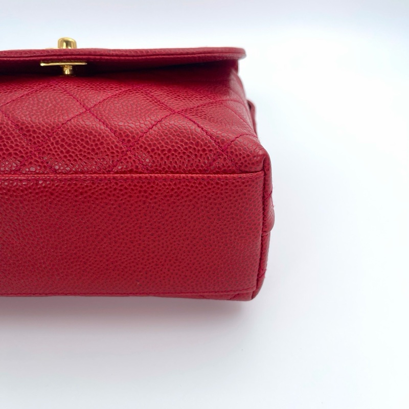 「JL精品代購」紅色荔枝牛皮超級可愛的小鳥扣小盒子斜挎包-7