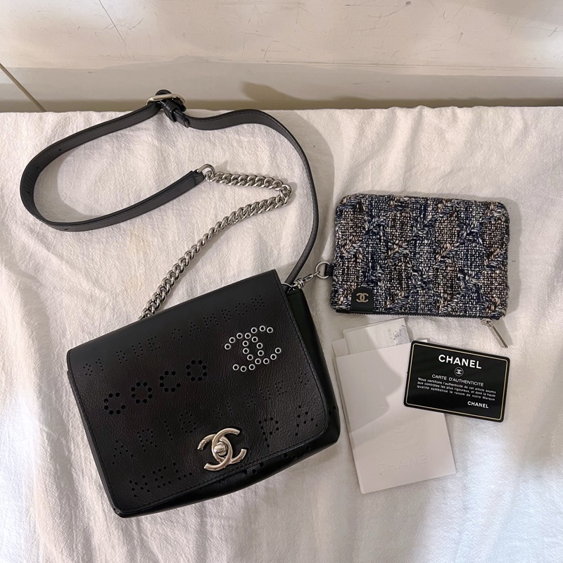 ෆ Chanel牛皮鏤空口蓋包🖤限定款🈶購證-7