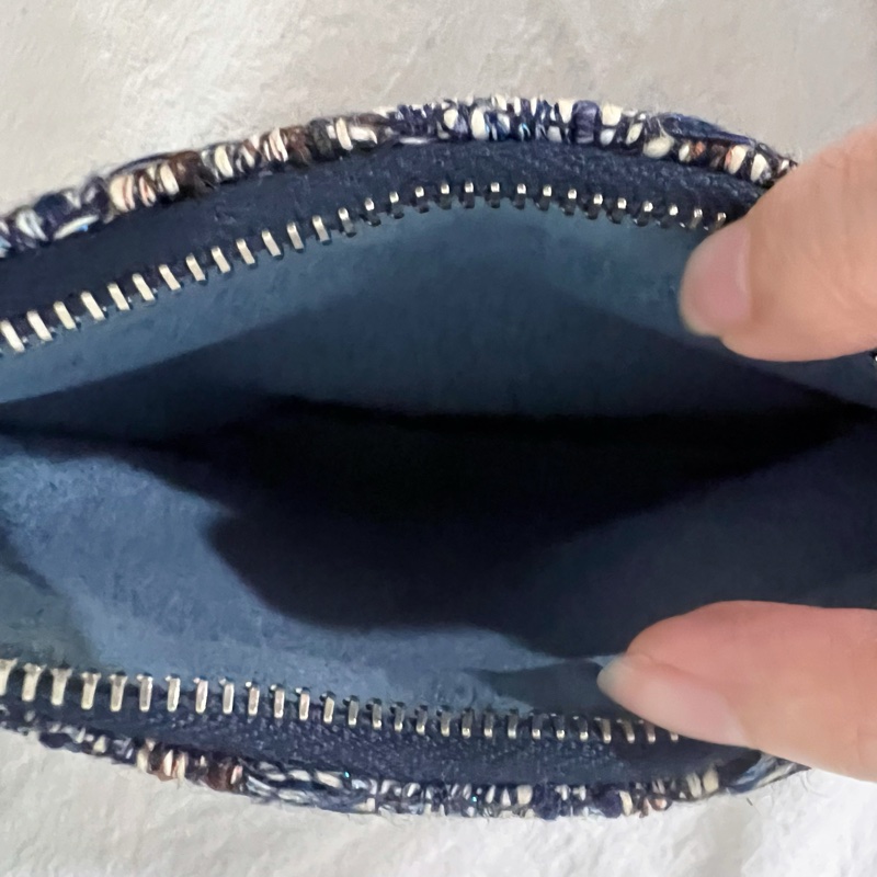 ෆ Chanel牛皮鏤空口蓋包🖤限定款🈶購證-10