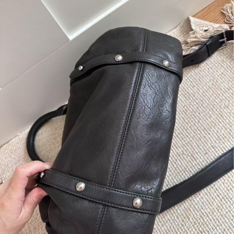 Miumiu黑銀飄帶機車包中號ᙏ̤̫ᙏ̤̫-7