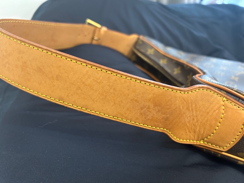 Louis Vuitton | LV老花百年經典熱門款大號碗豆包/半月包/牛角包-15