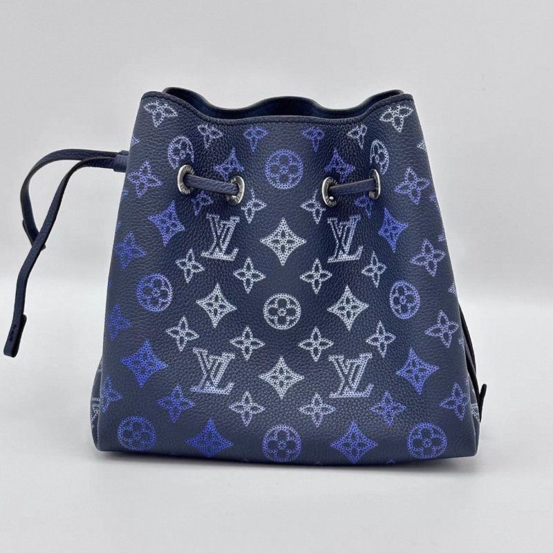 LV 漸變藍Bella月光女神鏤空水桶包22*19*14 99新配件盒子塵袋後配絲巾-5