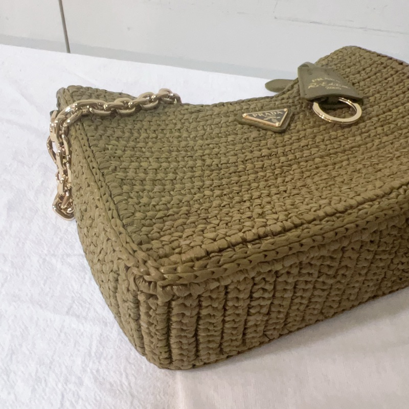 ෆ Prada 三合一草編hobo🔥明星愛用款-19