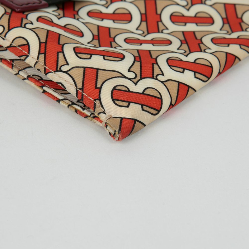 BURBERRY 字母帶手拿包-7