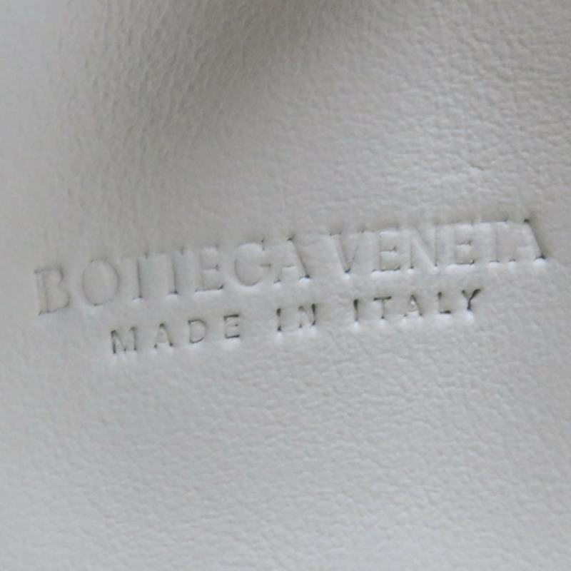 白色 羊革編織 Mini Loop Camera 肩背包【BOTTEGA VENETA BV 寶緹嘉】-5