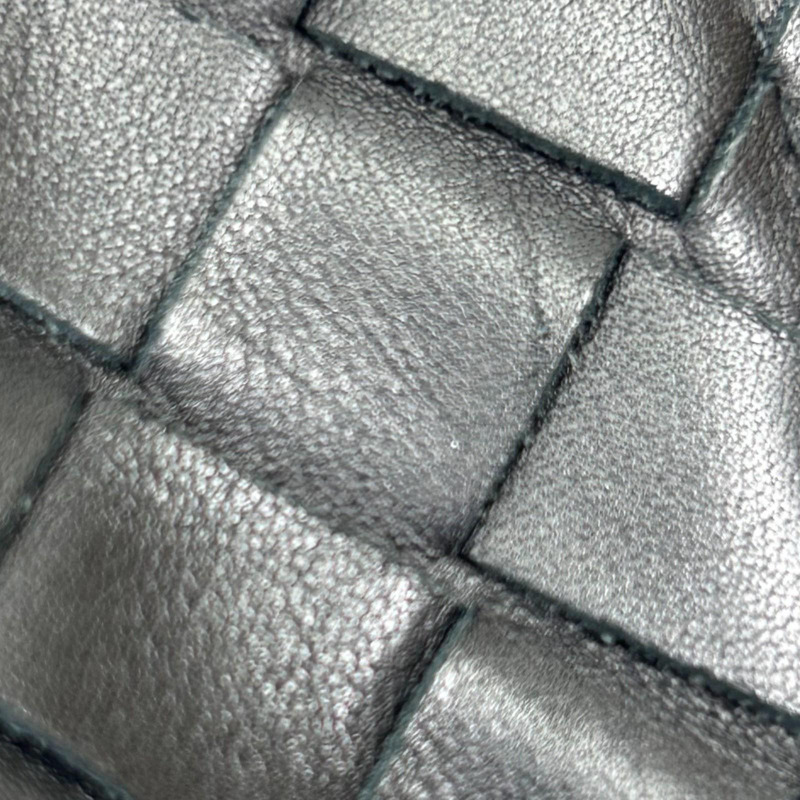 黑色 羊革編織 Mini The Knot 肩背包【BOTTEGA VENETA BV 寶緹嘉】-11