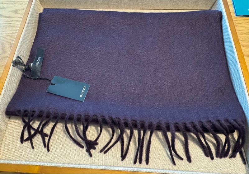 全新正品Gucci 深紫色100%喀什米爾羊絨圍巾37X190cm-2