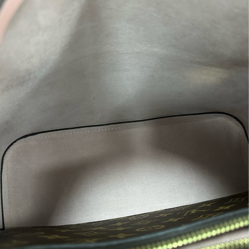 Louis Vuitton neonoe-19