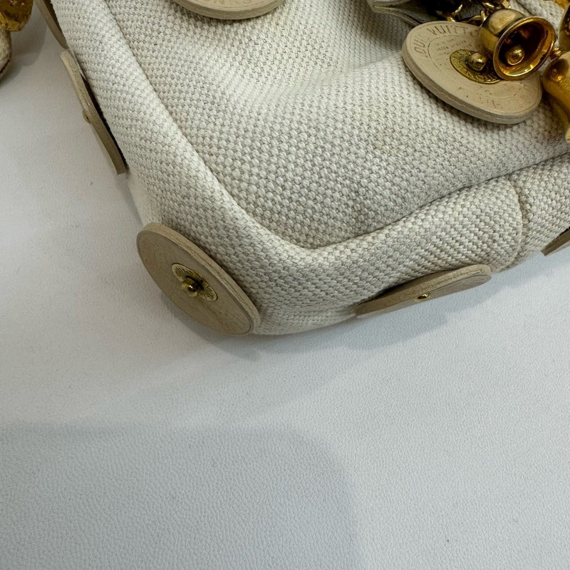 Louis Vuitton/路易威登熔岩徽章鈴鐺手提包 全球限量500只-10