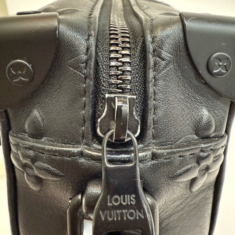 Louis Vuitton/路易威登黑色全皮老花浮雕橙色鏈條軟盒子 斜背包 晶片款-7