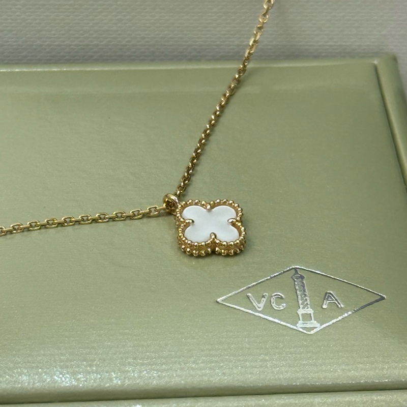 VCA經典小號白色四葉草項鍊-2
