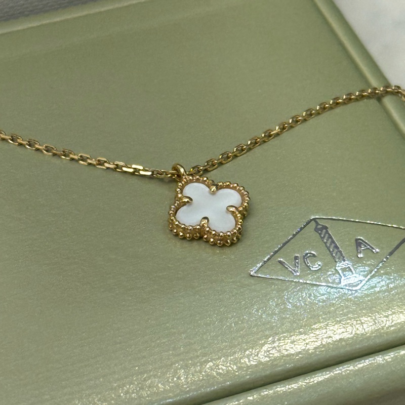 VCA經典小號白色四葉草項鍊-3