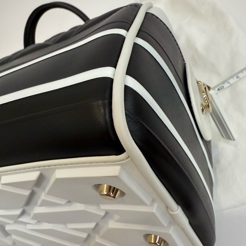 DIOR Vibe 中號 黑色牛皮藤格紋肩背包手提包-8