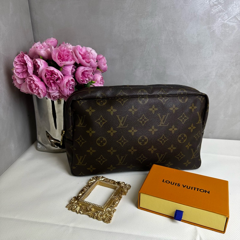 Louis Vuitton 經典化妝包-1