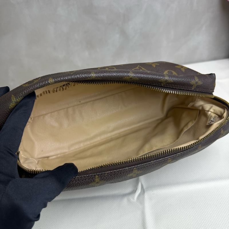 Louis Vuitton 經典化妝包-11