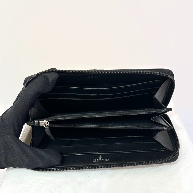 CHANEL BOY 黑羊皮拉鍊長夾-6