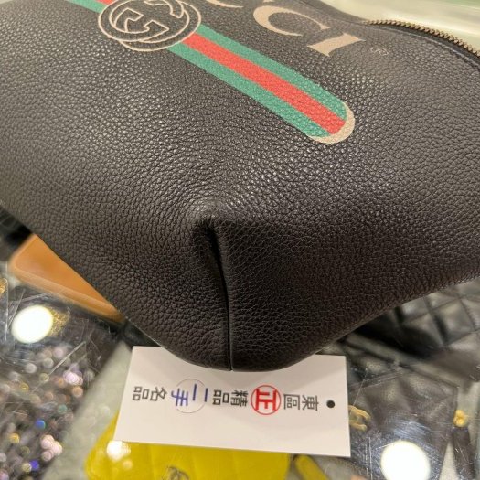 東區正精品㊣GUCCI 530412 黑色全皮綠紅綠LOGO側背包斜背腰包胸口包 RZ5756-4