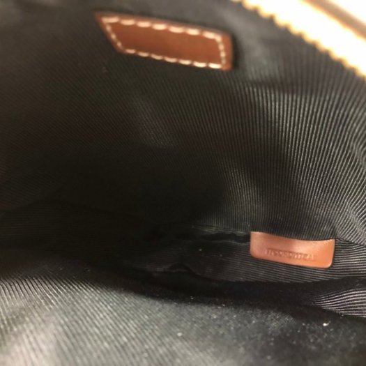 東區正精品㊣BURBERRY 80276021 白色帆布LOGO圓餅包肩背包斜背包RA0977-2