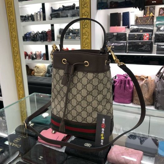 東區正精品㊣GUCCI 550621全新咖啡色皮革PVC綠紅綠束口水桶包斜背包手提包兩用包 RA0924-4