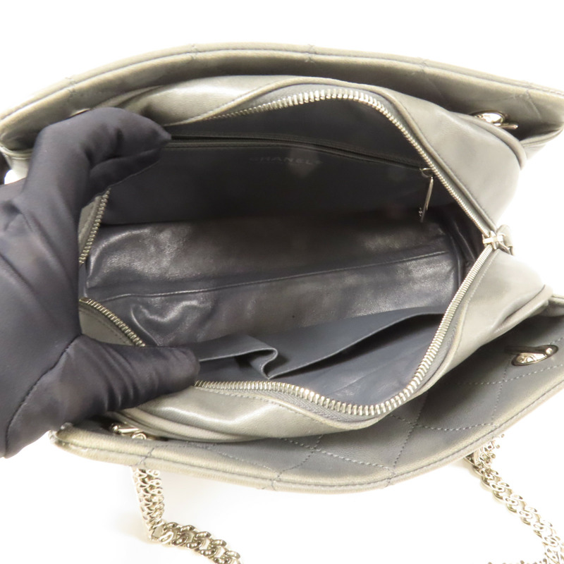 CHANEL 羊皮皮革Chain Shoulder銀扣鏈帶肩背袋-4