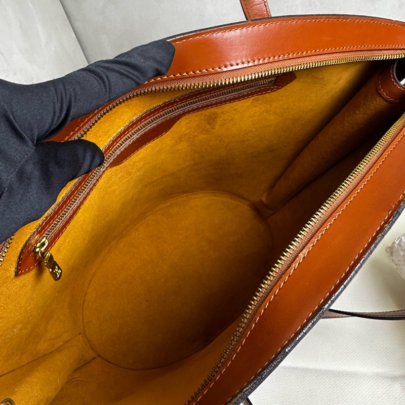 Louis Vuitton Epi 皮革手提包-13