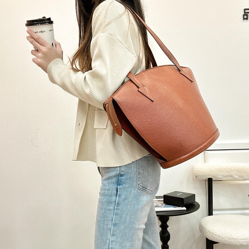 Louis Vuitton Epi 皮革手提包-21