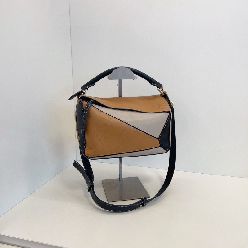 Loewe Puzzle small-5