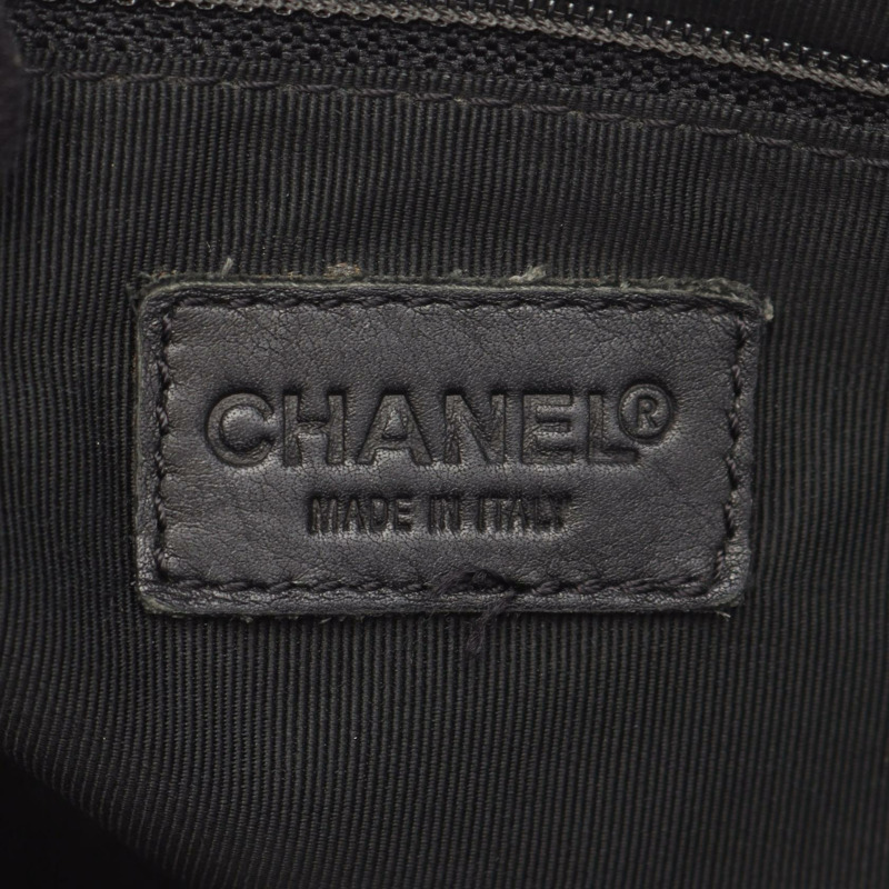 CHANEL Wild 縫線拉鍊手提包皮革黑色 SHW 二手女士 CC-3