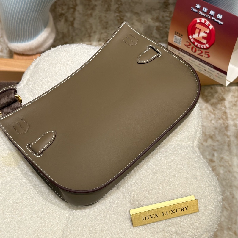 Hermes Mini Jysiere 18 /全新 / 大象灰/ 金扣-7