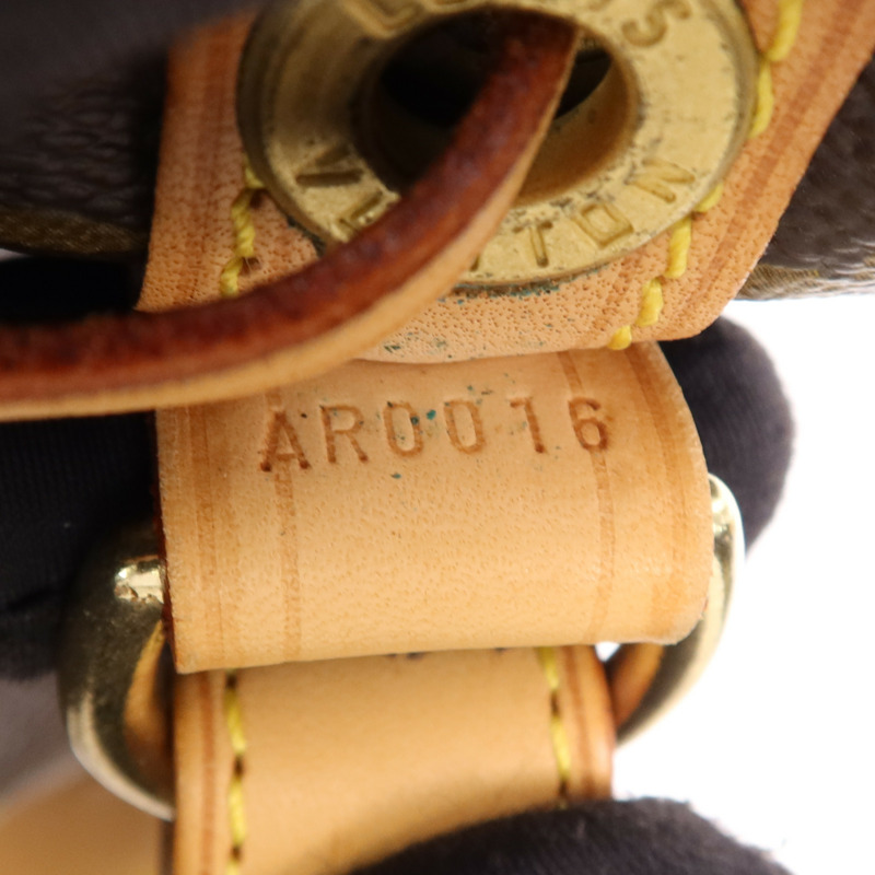 LOUIS VUITTON Monogram Noe Bucket Bag金扣肩背袋-14