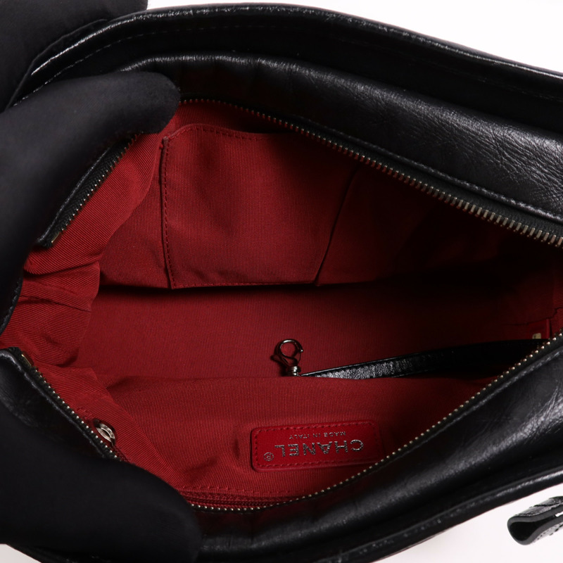 CHANEL 牛皮皮革Gabrielle Medium鏈帶肩背袋-4