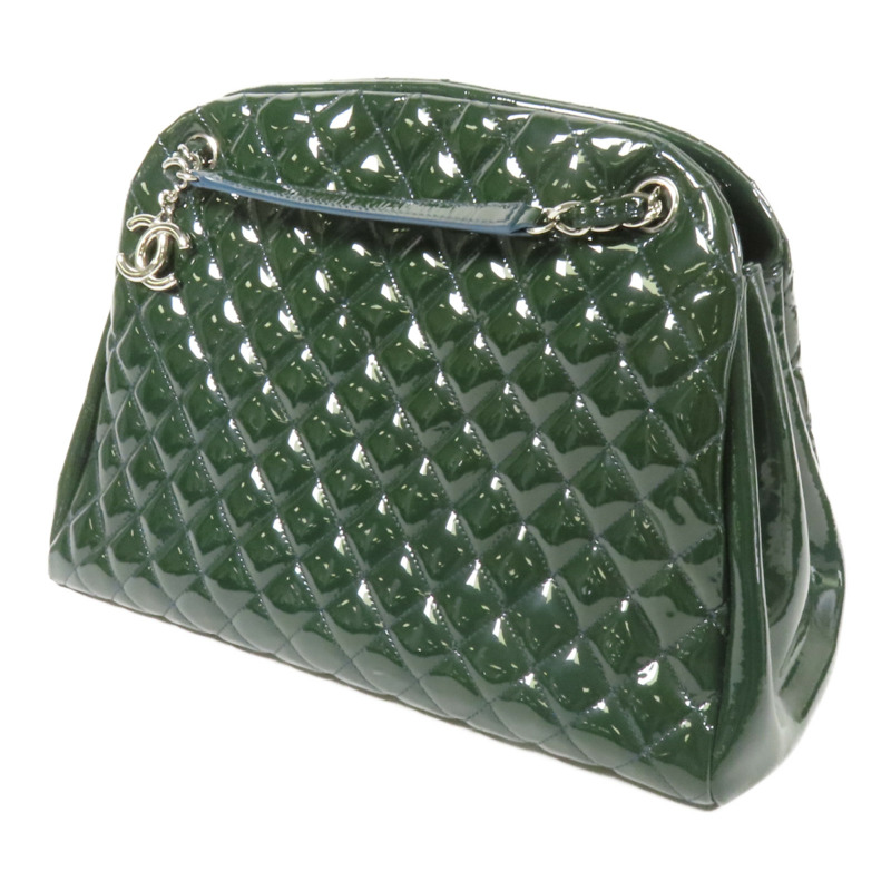 CHANEL 漆皮皮革Shoulder Bag銀扣肩背袋-2