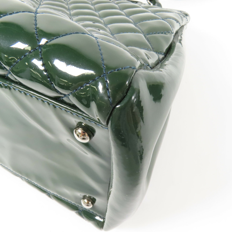 CHANEL 漆皮皮革Shoulder Bag銀扣肩背袋-11