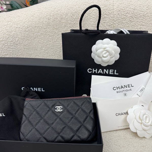 全新 Chanel 一字拉鍊零錢包-0