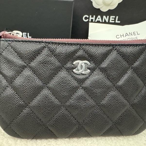 全新 Chanel 一字拉鍊零錢包-1