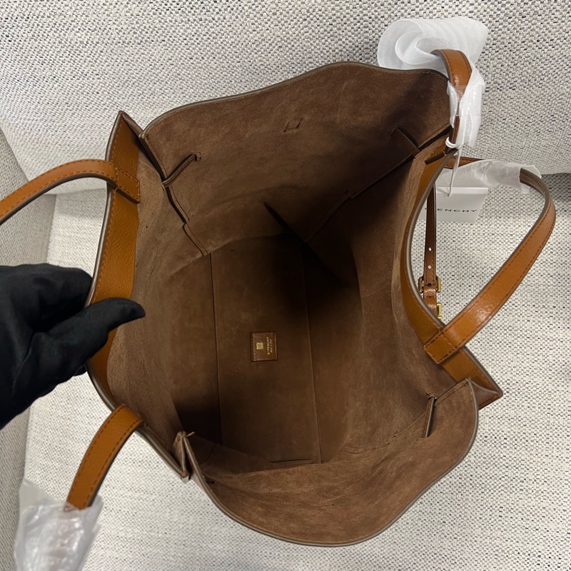 GIVENCHY纪梵希托特包-9