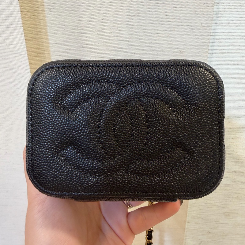 Chanel 黑荔枝牛皮金釦小方盒 AP1340-5