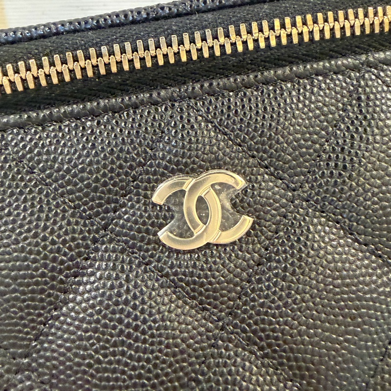 Chanel 黑荔枝牛皮金釦小方盒 AP1340-9