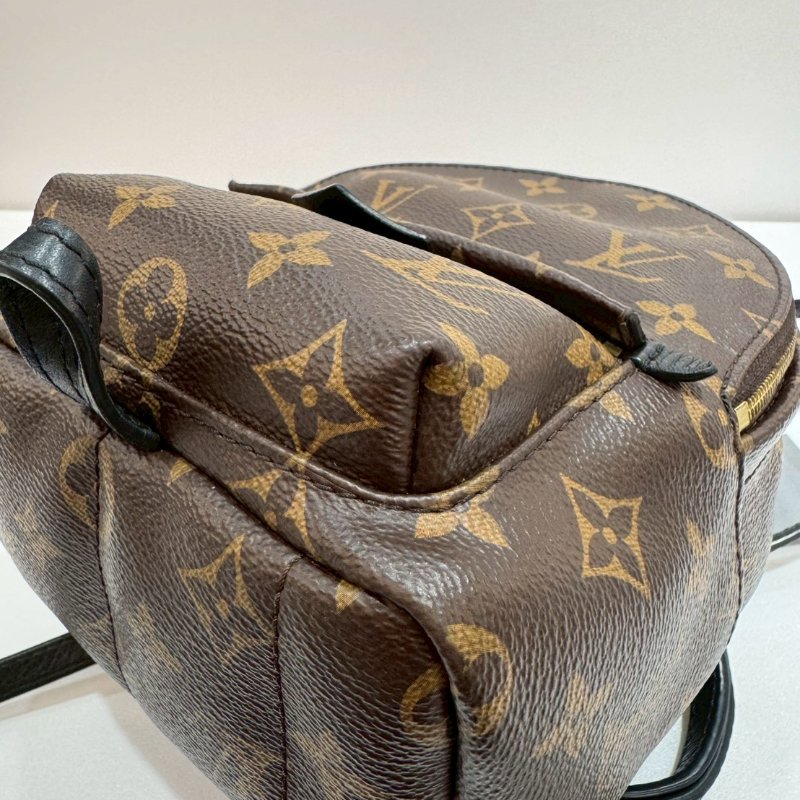 LV palm springs mini 新版 後背包/雙肩包/斜背包/手提包 M44873 88成新-4