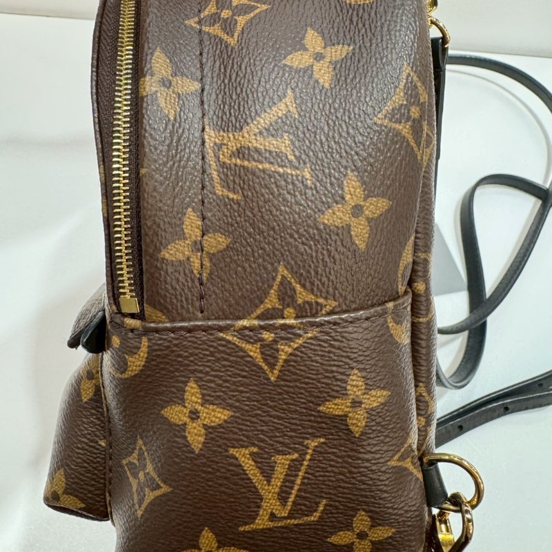 LV palm springs mini 新版 後背包/雙肩包/斜背包/手提包 M44873 88成新-8