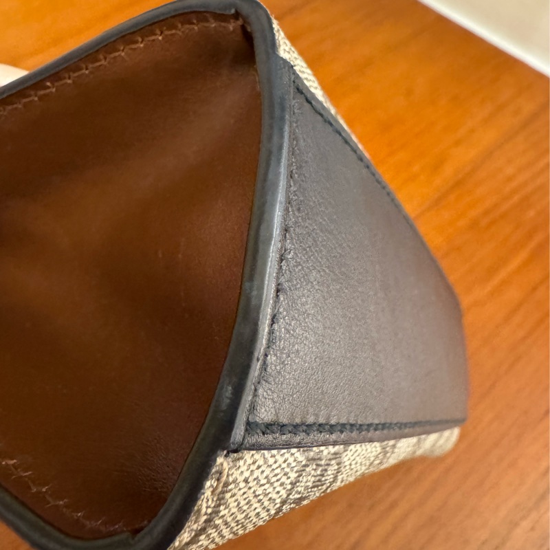 Gucci黑/咖皮革拼pvc padlock斜背包-14