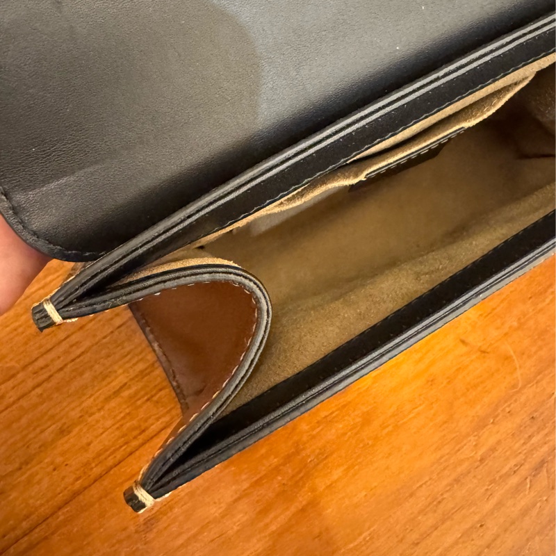 Gucci黑/咖皮革拼pvc padlock斜背包-29